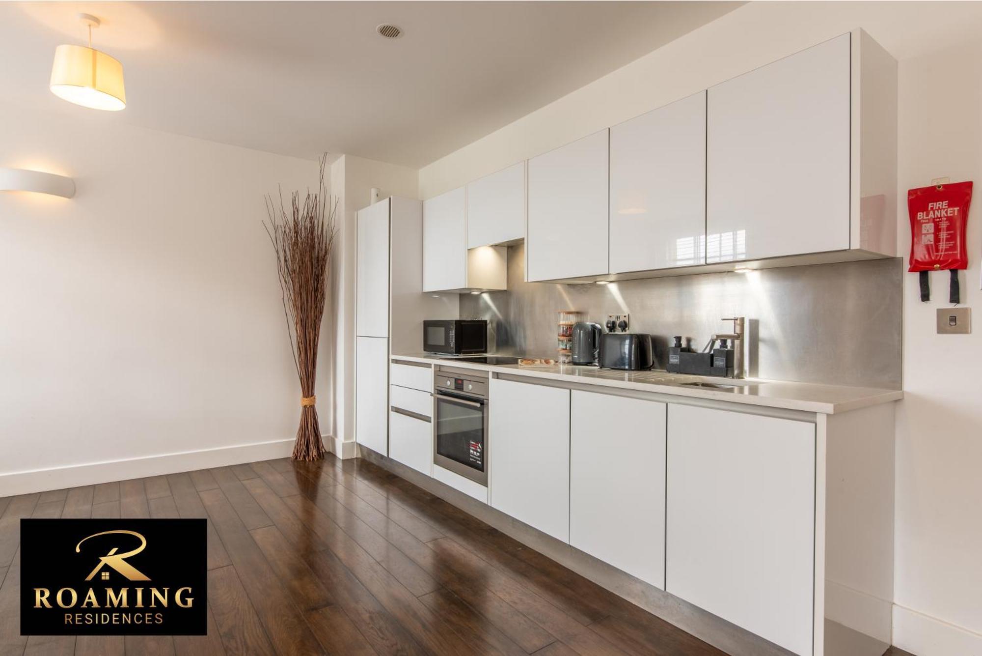 Long Term - Contractors - Free Secure Parking Apartment Reading